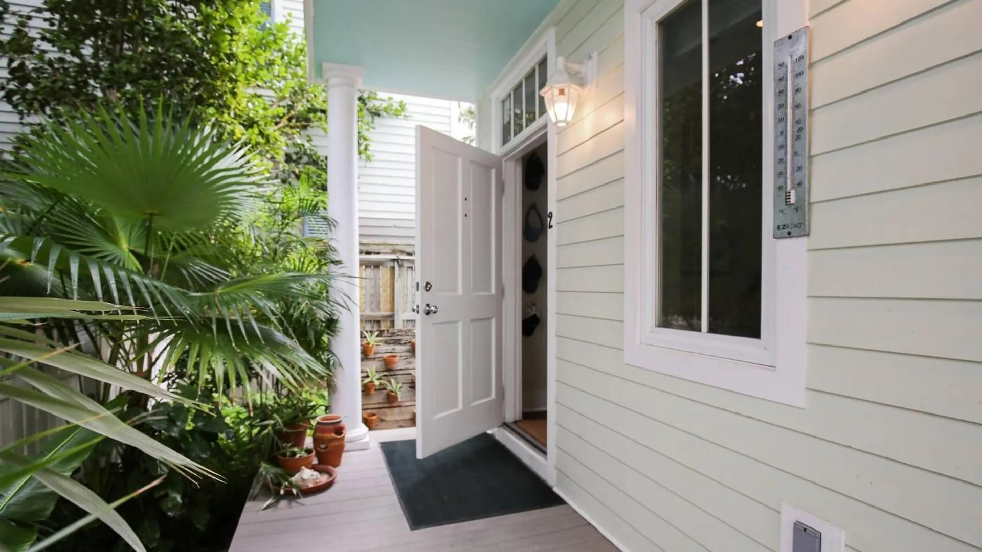 Ecco Domani By Avantstay Gorgeous Home W Pool Balcony In Great Location Month Long Stays Only キーウェスト